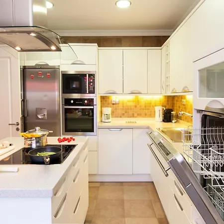 Hills 16 By Interhome
